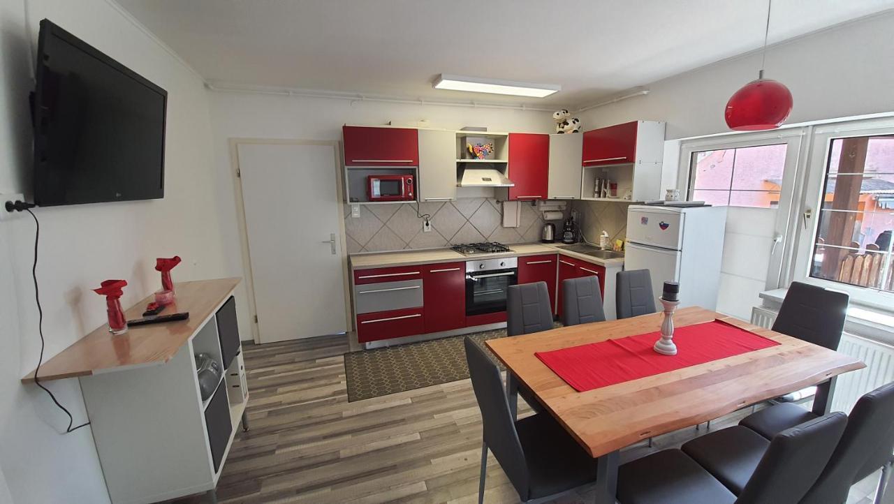 Apartma4Us Марибор Экстерьер фото